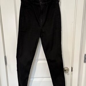 Black High-Waisted Pants